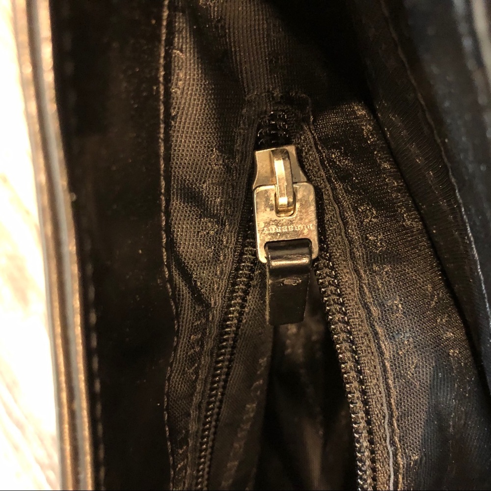 Burberry Beige Plaid Shoulder Bag with Black Trim - Picture 13 of 16